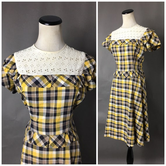 Vintage 40s dress / 1940s dress / novelty print dr