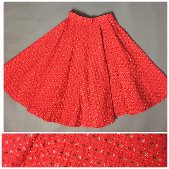 Vintage 50s circle skirt / 1950s skirt / QUILTED c