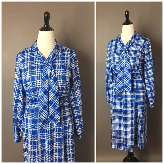 Vintage 70s dress / 1970s dress / volup dress / pl