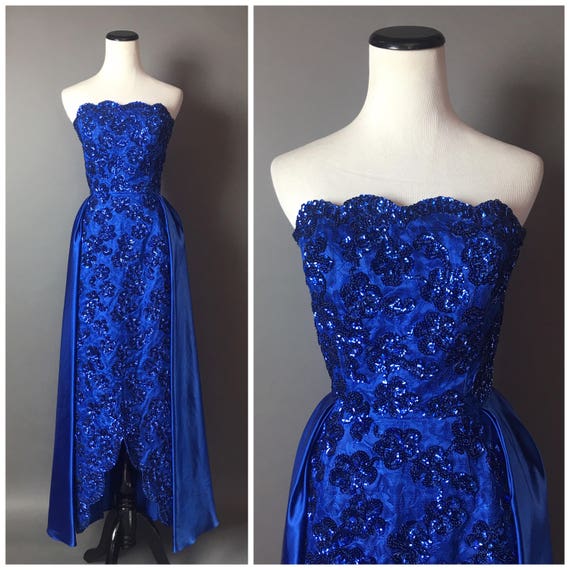 60s gown