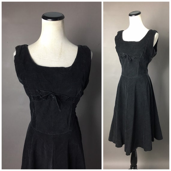 Vintage 50s dress / 1950s dress / fit and flare dr