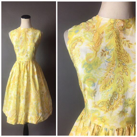 Vintage 50s dress / 1950s dress / fit and flare dress / floral | Etsy