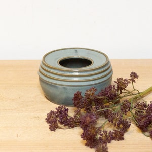Vintage Japanese Pottery Vase, Japan-made Pottery Vase, Decorative Japanese Earthware Vase, Vintage Japanese Vase, Ceramic Vase,Artisan Vase
