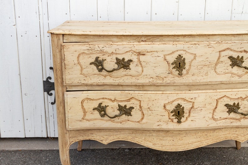 Antique Farmhouse French Bleached Dresser, 18th Century French Chest of drawers, Antique French Dresser, Antique French Chest of Drawers image 2