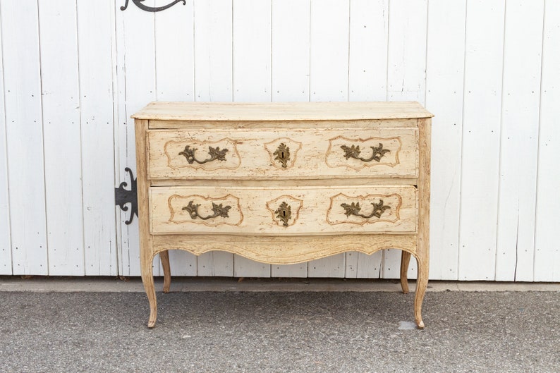 Antique Farmhouse French Bleached Dresser, 18th Century French Chest of drawers, Antique French Dresser, Antique French Chest of Drawers image 3