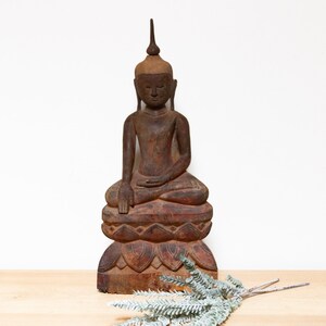Beautiful Antique Carved Wood Painted Buddha, Handcrafted Buddha Statue, Wooden Buddha Artifact, Antique Buddha Carving, Buddha Figurine