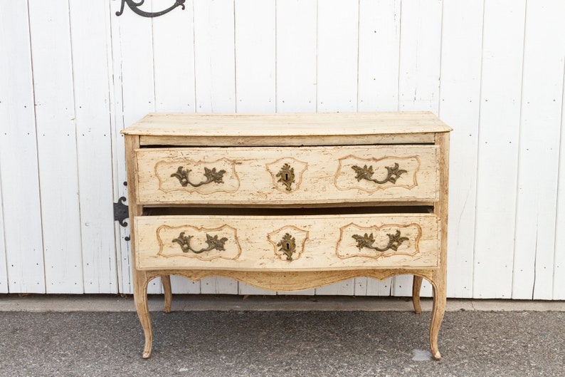 Antique Farmhouse French Bleached Dresser, 18th Century French Chest of drawers, Antique French Dresser, Antique French Chest of Drawers image 5