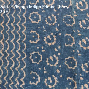Vintage Indigo Cotton Throw: Hand-Printed Tribal Floral Blanket afbeelding 6
