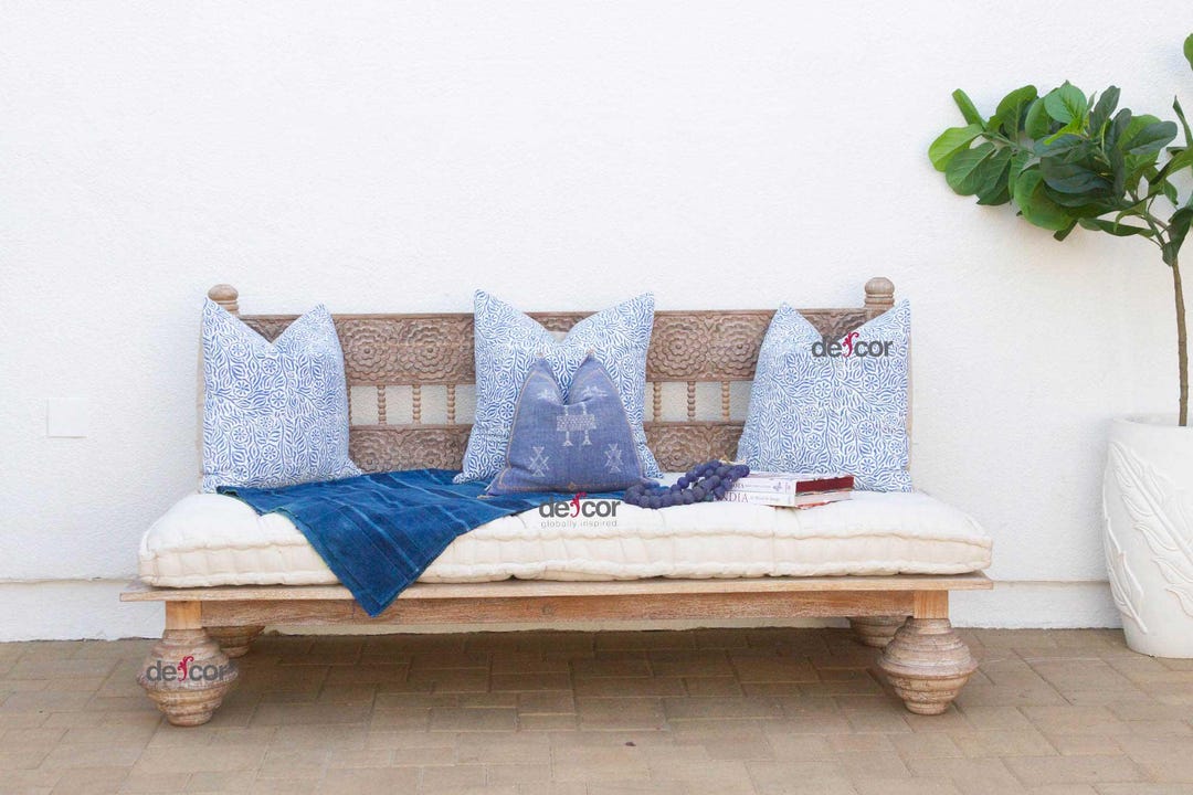 Whitewash Gulab Lounge Daybed, Indian Style Daybed, Wooden Daybed With