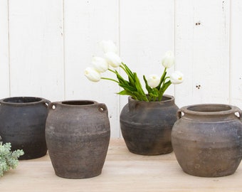 Earthy Gray Pot, Vintage Charcoal Gray Oil Pot, Charcoal Gray Farmhouse Rustic Asian Pot, Rustic Gray Earthenware Pot, Age Terracotta Vase