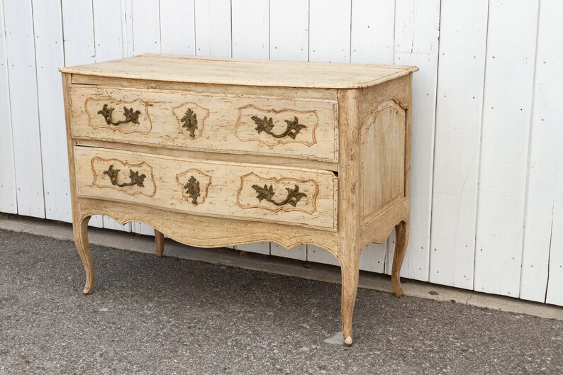 Antique Farmhouse French Bleached Dresser, 18th Century French Chest of drawers, Antique French Dresser, Antique French Chest of Drawers image 4