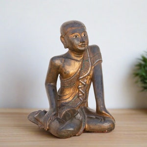 Vintage Carved Wood & Gilded Buddhist Statue,Kneeling Gilt Statue,Monk Statue,Vintage Buddhist Monk Statue,Vintage Buddhist Figurine,Buddha