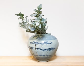 Large Blue & White Porcelain Jar, Large Porcelain Jar, Chinese Porcelain Jar,Antique Blue Jar,Vintage Ceramic Jar,Hand-painted Porcelain Urn