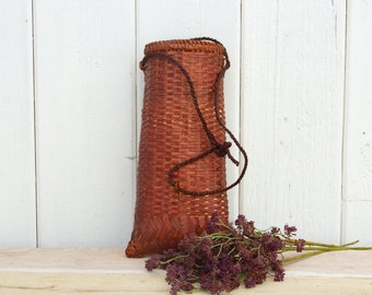 Vintage Thai Rattan Tea Basket, Woven Farmhouse Decor