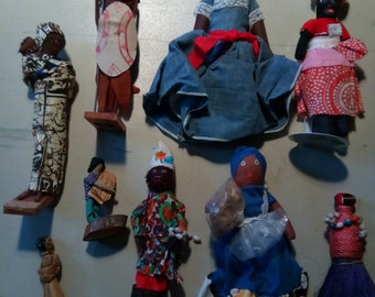 LOTE DE 9, Muñecas afroamericanas antiguas hechas a mano;