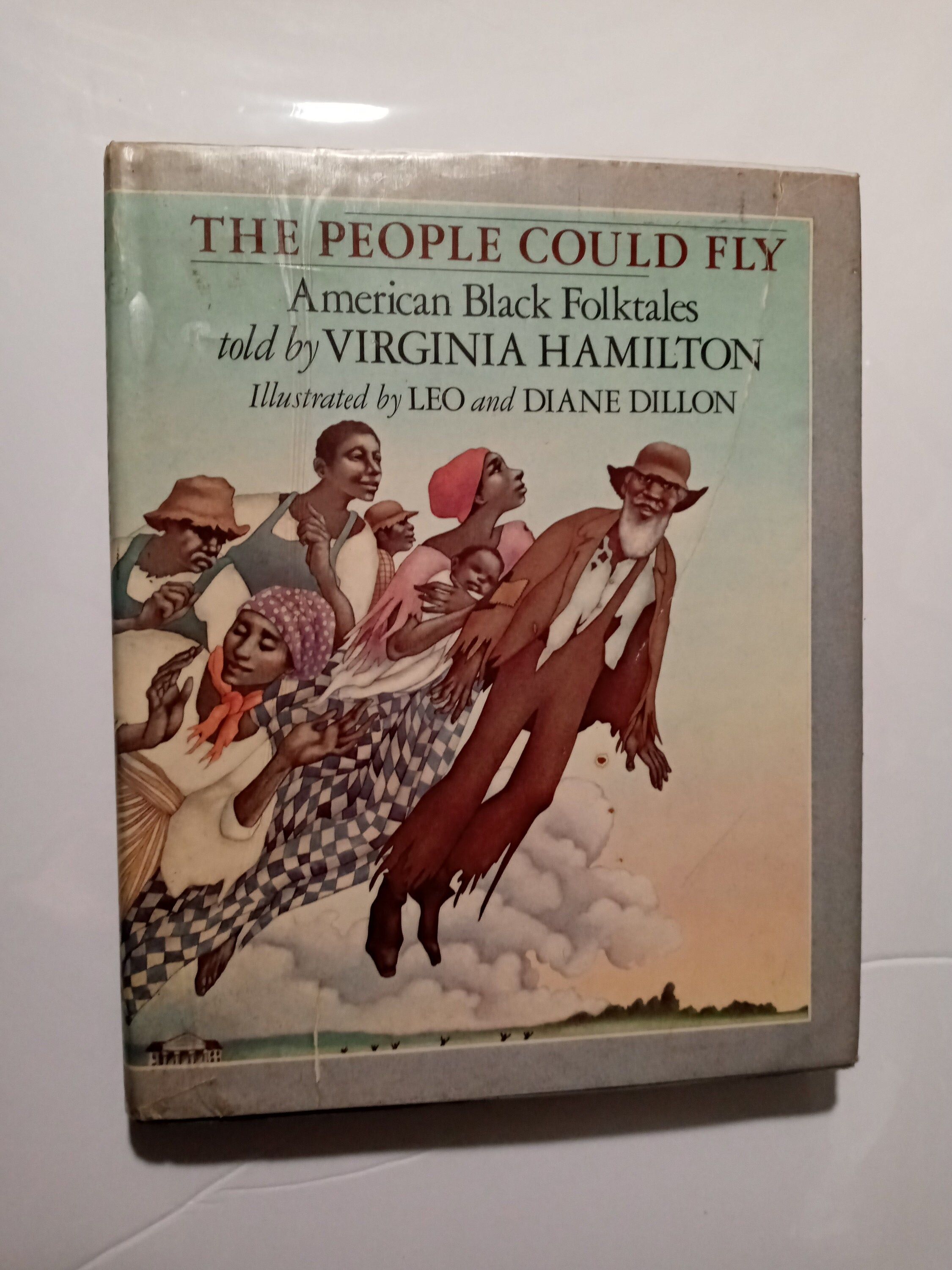 The People Could Fly, American Black Folktales told by Virginia Hamilton . 1985;