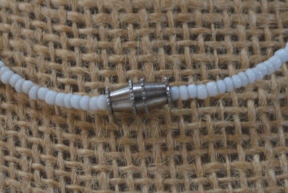 Seed Beed and Shell Choker, Square and crazy cut … - image 4