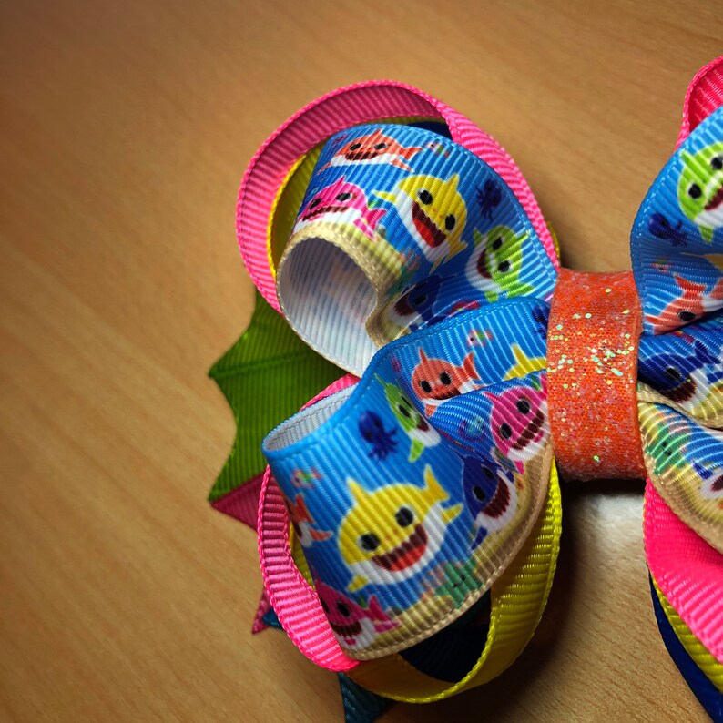 Character Shark Hair Bows