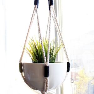 Macrame Plant Hanger, Hanging Planter, Cat-Friendly, No Tassel