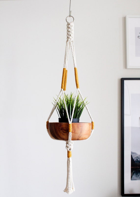 マクラメプラントハンガー、ハンギングプランター、マスタードイエロー