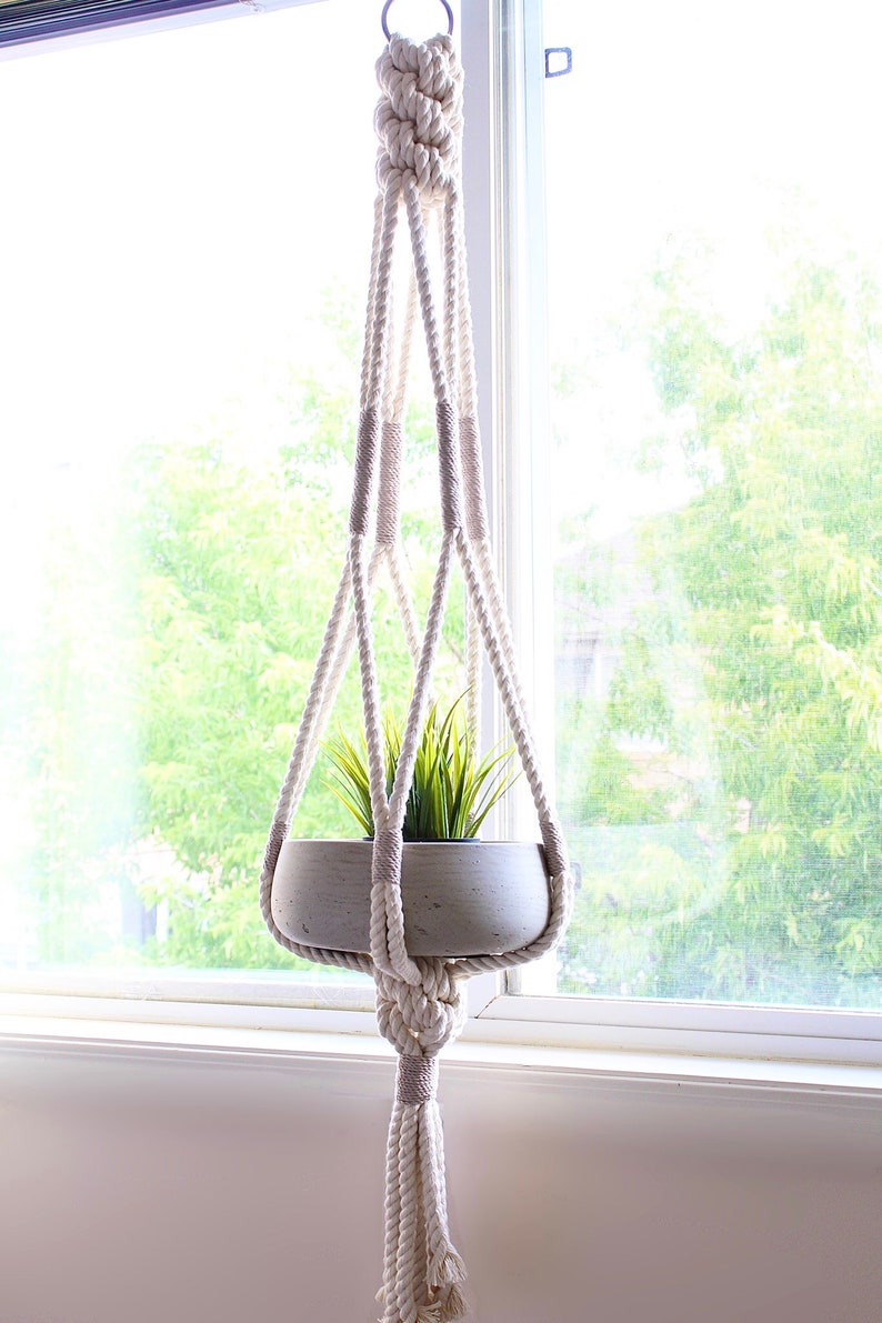 Cintre de plante en macramé, jardinière suspendue, bloc de couleur, porte-plante en macramé image 7