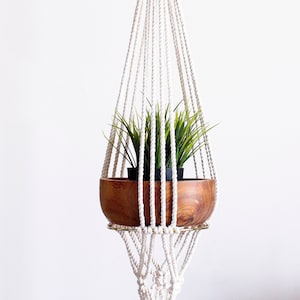 Macrame Plant Hanger, Hanging Planter, Pot Holder, Fruit Hanger, Fruit Holder