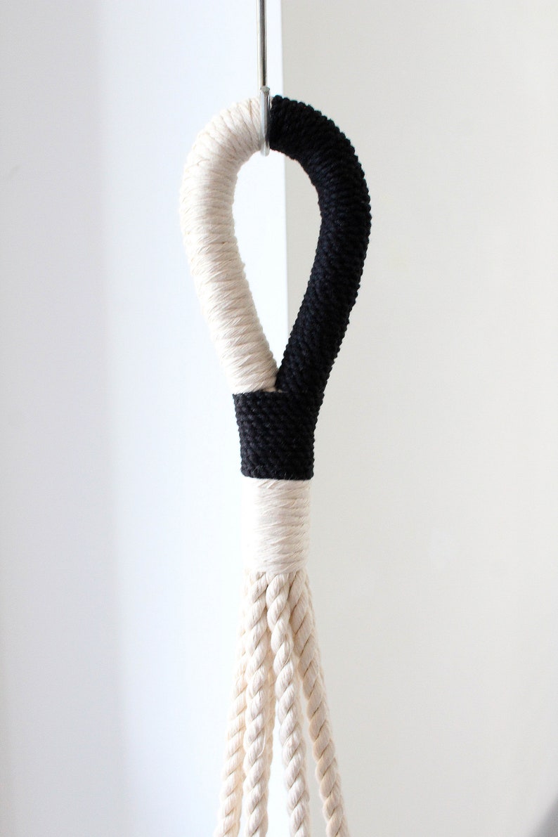 freefille Macrame Plant Hanger - Thumbnail 2