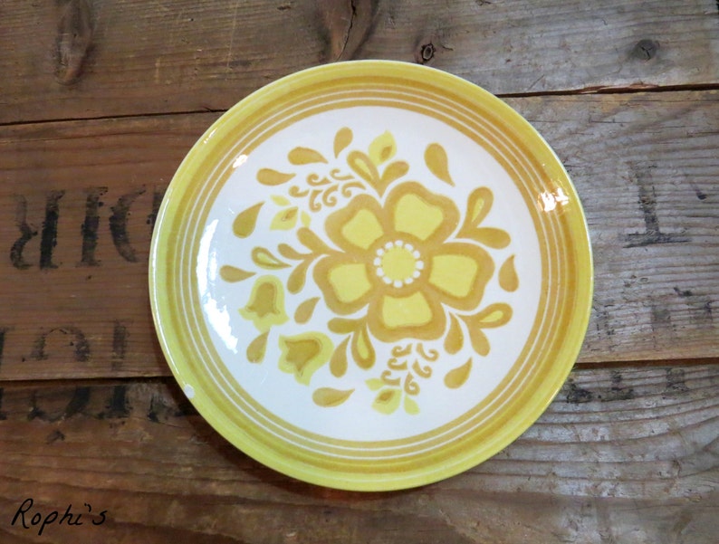 Vintage Royal China Cavalier Ironstone Damsel Yellow Flower Plate
