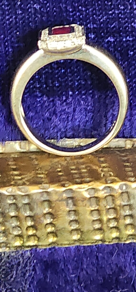 18k White Gold Ruby Diamond Ring - Size 6.5 - image 3