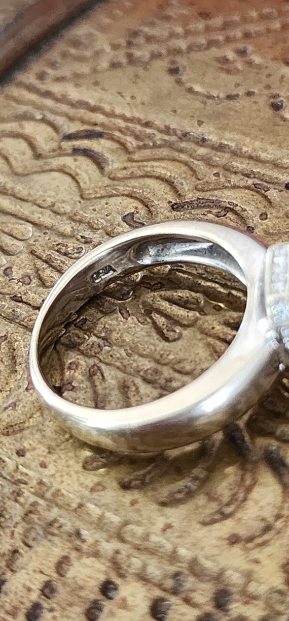 18k White Gold Ruby Diamond Ring - Size 6.5 - image 4