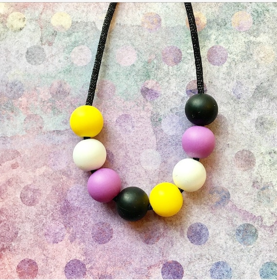 chew stim necklace