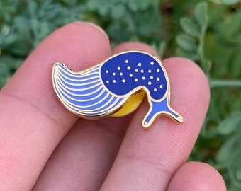 Blue-Grey Taildropper Slug Pin! - 25% to Charity - Prophysaon coeruleum - Hard Enamel Pin - Supports Wildlife Conservation Charity