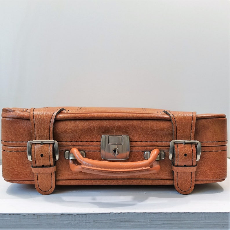 travel bag Vintage suitcase cognac brown 1960s mod vintage luggage briefcase with key