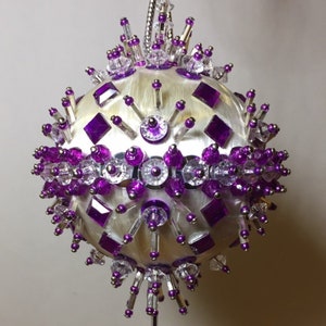 Make a VIVA Christmas Holiday Ornament Bauble Kit Choice of Bead Color Satin Ball
