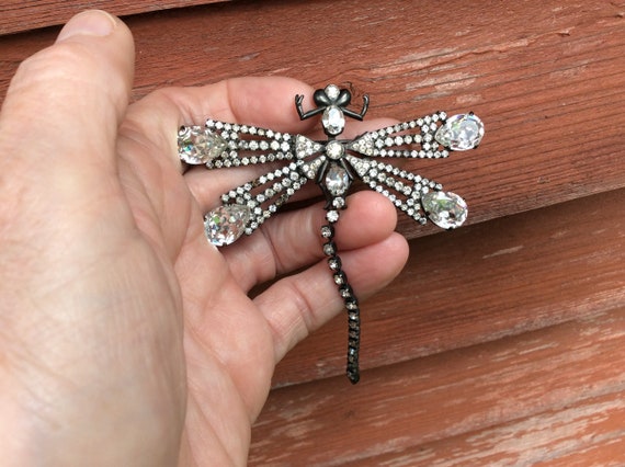 Vintage French Big Dragonfly Diamante Brooch by F… - image 9