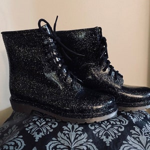 Black Goth Witch Alternative Glittery Lace Up Rubber Sole Boots Sz 11