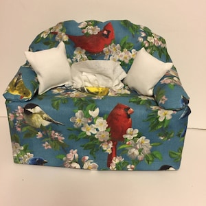 sofa tissue box cover- birds and flowers