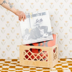 Standard Browser Wooden Milk Crate // Vintage Inspired Milk Crate // Replica Milk Crate image 1