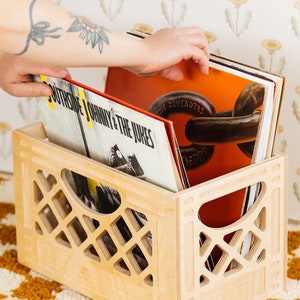 Standard Browser Wooden Milk Crate // Vintage Inspired Milk Crate // Replica Milk Crate image 2