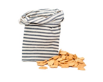 Eco-Friendly Snack Bag  // Waxed Canvas Lunch Bag for Kids // The Original Waxed Canvas Snack Bag