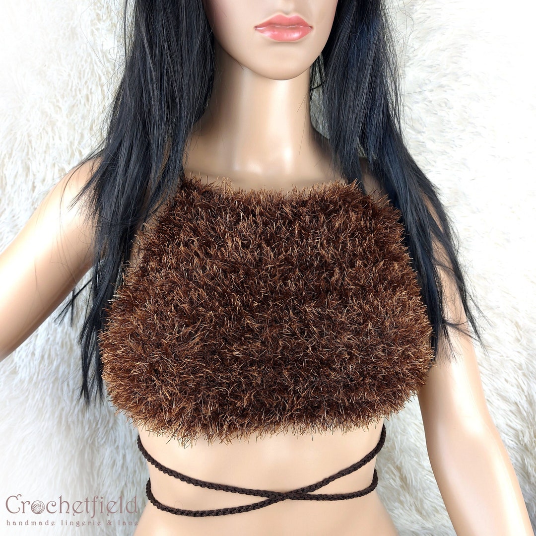 FAUX FUR HALTER TOP