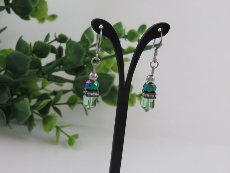 faceted rhinestone stainless steel ball spacer blue bead Earrings cube glass green