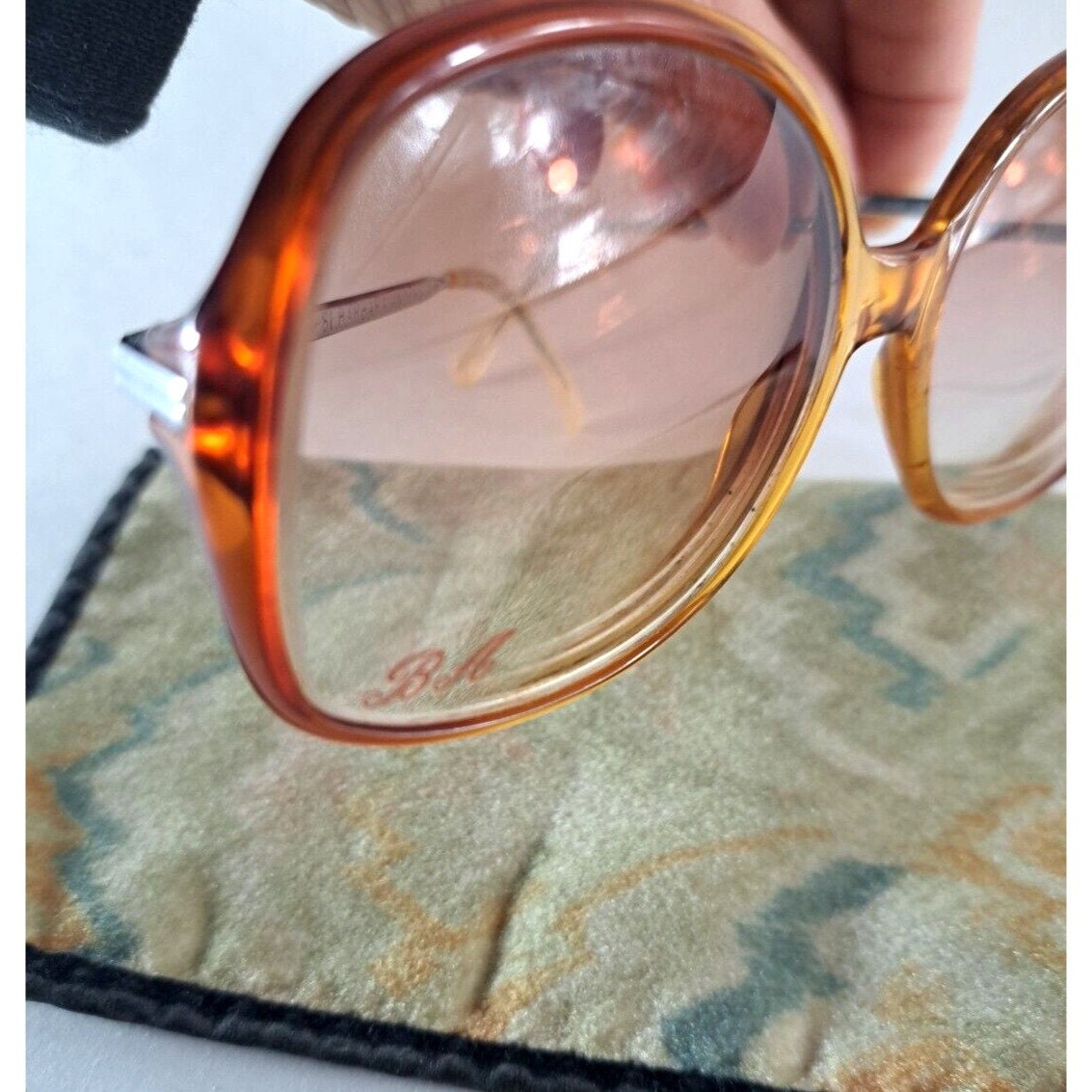 VTG Vienna Line Womens Sunglasses Plastic & Metal Frames W  display picture 3