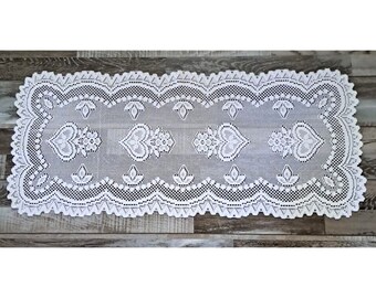 VTG Crochet Lace Table Runner Dresser Scarf White Heart Flowers Cottage 33x15