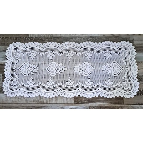 VTG Crochet Lace Table Runner Dresser Scarf White Heart Flowers Cottage 33x15