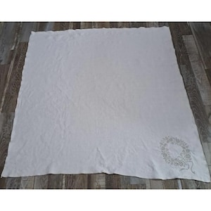 Vintage White Linen Tablecloth Square Embroidered Floral Wreath Small 35&quot;