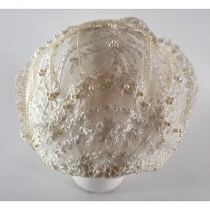 Vintage Bonnet de mariage pour femme, bonnet en maille blanche, fausses perles image 2