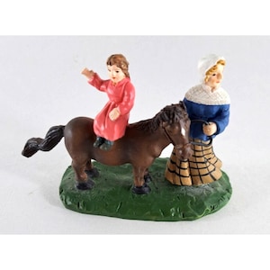 Lang And Wise Folk Art Village Old Stonington Mother & Daughter On Pony W Box