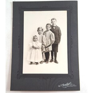 Fotografía antigua Gabinete Tarjeta Niños Niños Niña Principios de 1900 Eduardiano