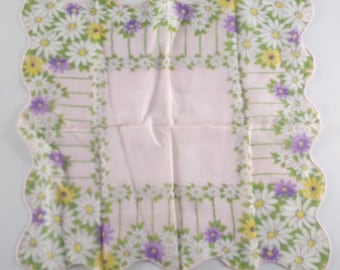 Women's Vintage Handkerchief Hankie Daisy Chain White Scalloped Edge Retro